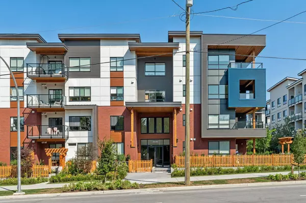 20286 72b AVE #204,  Langley,  BC V2Y 1T2