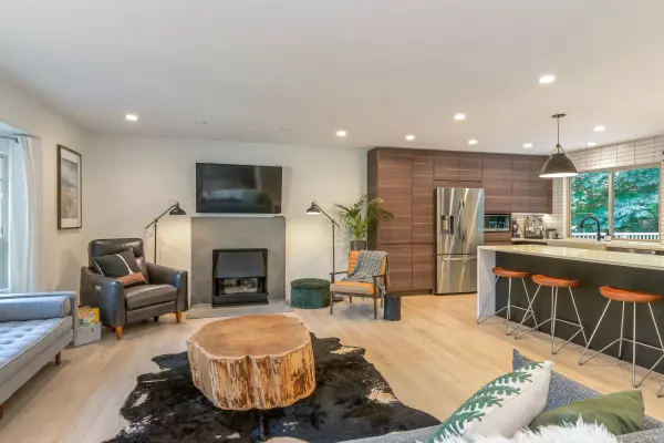 Langley, BC V3A 7S8,4067 199a ST