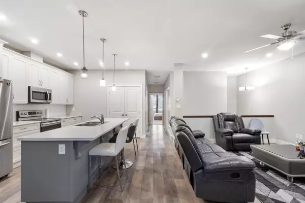 Hope, BC V0X 1L4,478 Fort ST