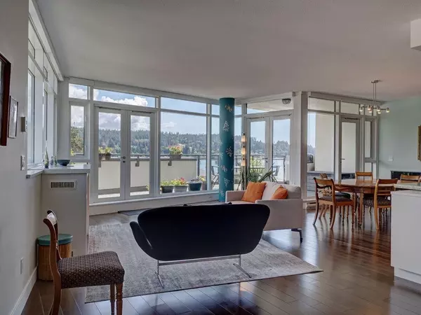 Sechelt, BC V7Z 0J2,5665 Teredo ST #605