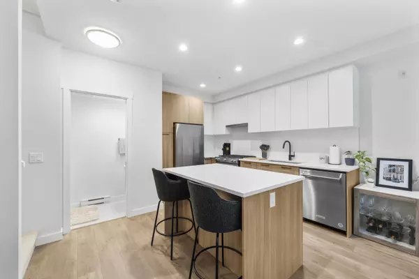 Coquitlam, BC V3J 0K4,708 Lea AVE #214