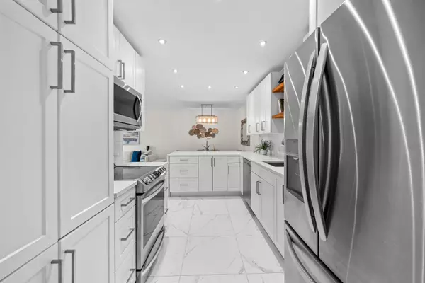 Burnaby, BC V3N 4S6,3980 Carrigan CT #T4908