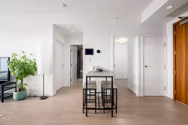 Richmond, BC V7C 0E4,6622 Pearson WAY #402