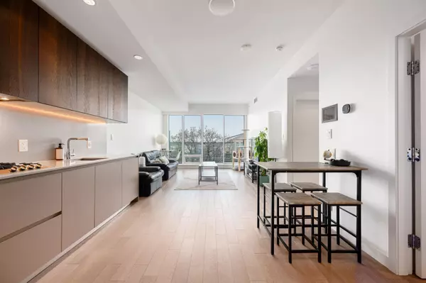 Richmond, BC V7C 0E4,6622 Pearson WAY #402