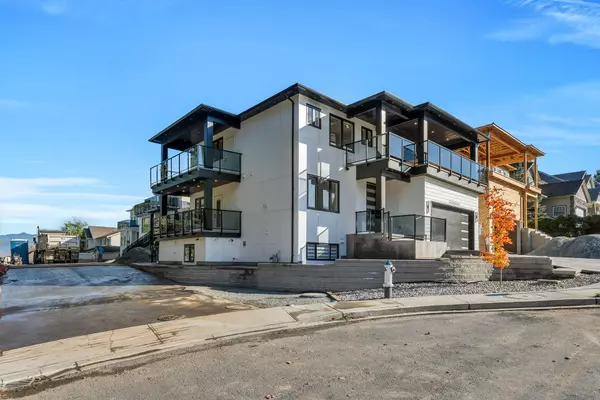 Abbotsford, BC V2S 8J6,1680A Mckenzie RD