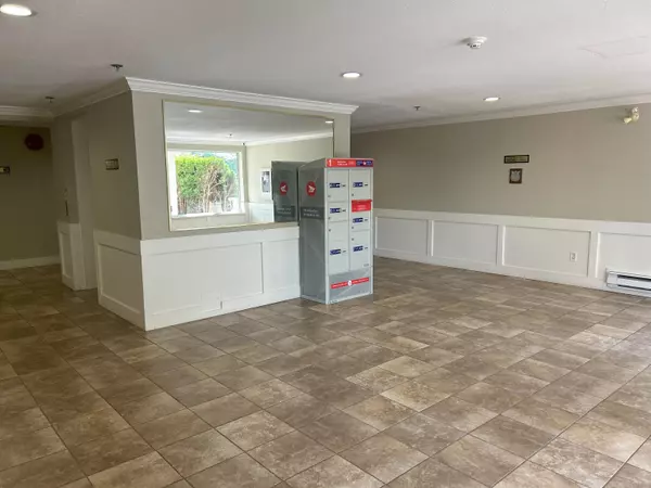 Abbotsford, BC V2S 3Z8,2130 Mckenzie RD #111