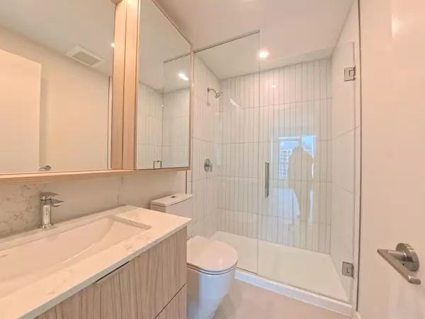 Coquitlam, BC V3J 0S4,537 Cottonwood AVE #3204