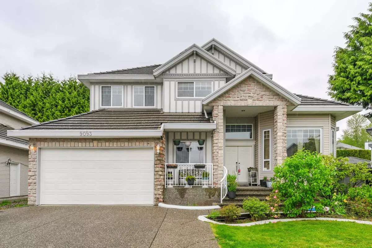 Surrey, BC V3V 8E2,9093 141b ST