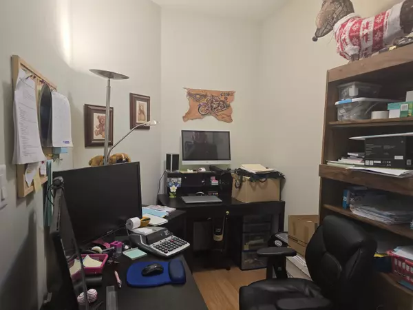 Abbotsford, BC V2S 1Y1,33328 E Bourquin CRES #307