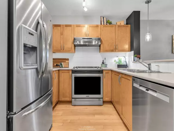 North Vancouver, BC V7L 4W9,333 E 1st ST #105