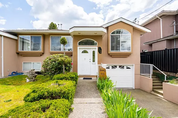 Burnaby, BC V3N 1C2,7936 Edmonds ST