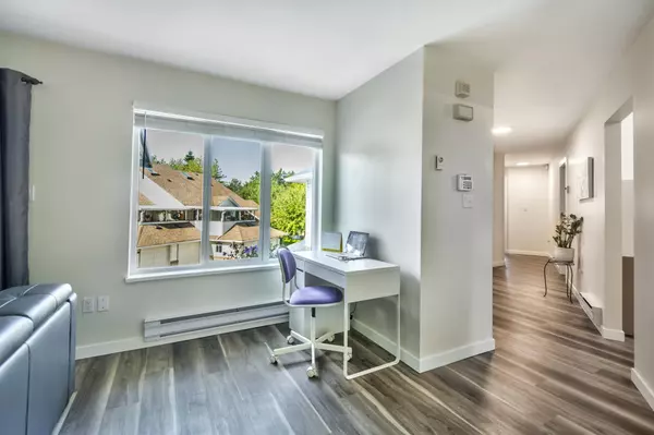 Maple Ridge, BC V2X 0T9,22555 116 AVE #227