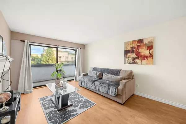 Richmond, BC V6Y 2K6,7480 St. Albans RD #330