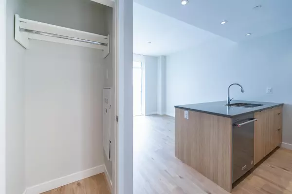 Vancouver, BC V5S 0G7,3430 E Kent AVE #324