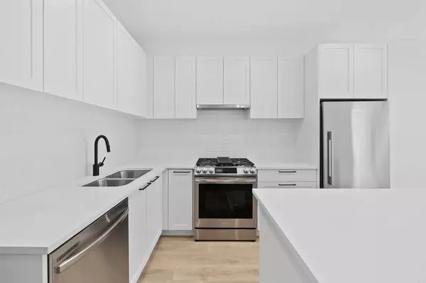 Langley, BC V3A 0N4,5415 Brydon CRES #40X