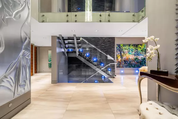 West Vancouver, BC V7S 2Z2,2331 Westhill DR