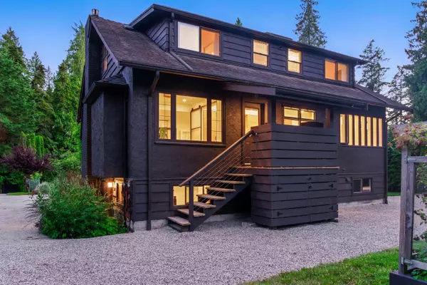 Roberts Creek, BC V0N 2W2,3514 Beach AVE