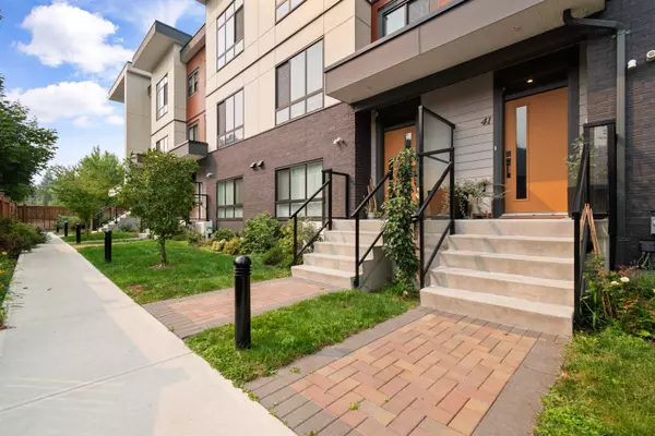 Chilliwack, BC V2R 6E9,45500 Campus DR #41