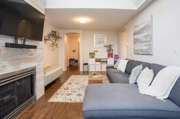 Port Moody, BC V3H 5A3,3033 Terravista PL #307