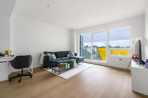 Richmond, BC V6X 1B7,5766 Gilbert RD #710