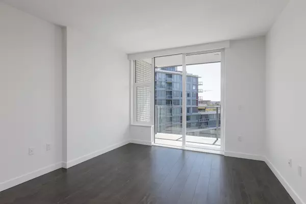 Richmond, BC V6X 0W9,8671 Hazelbridge WAY #1083