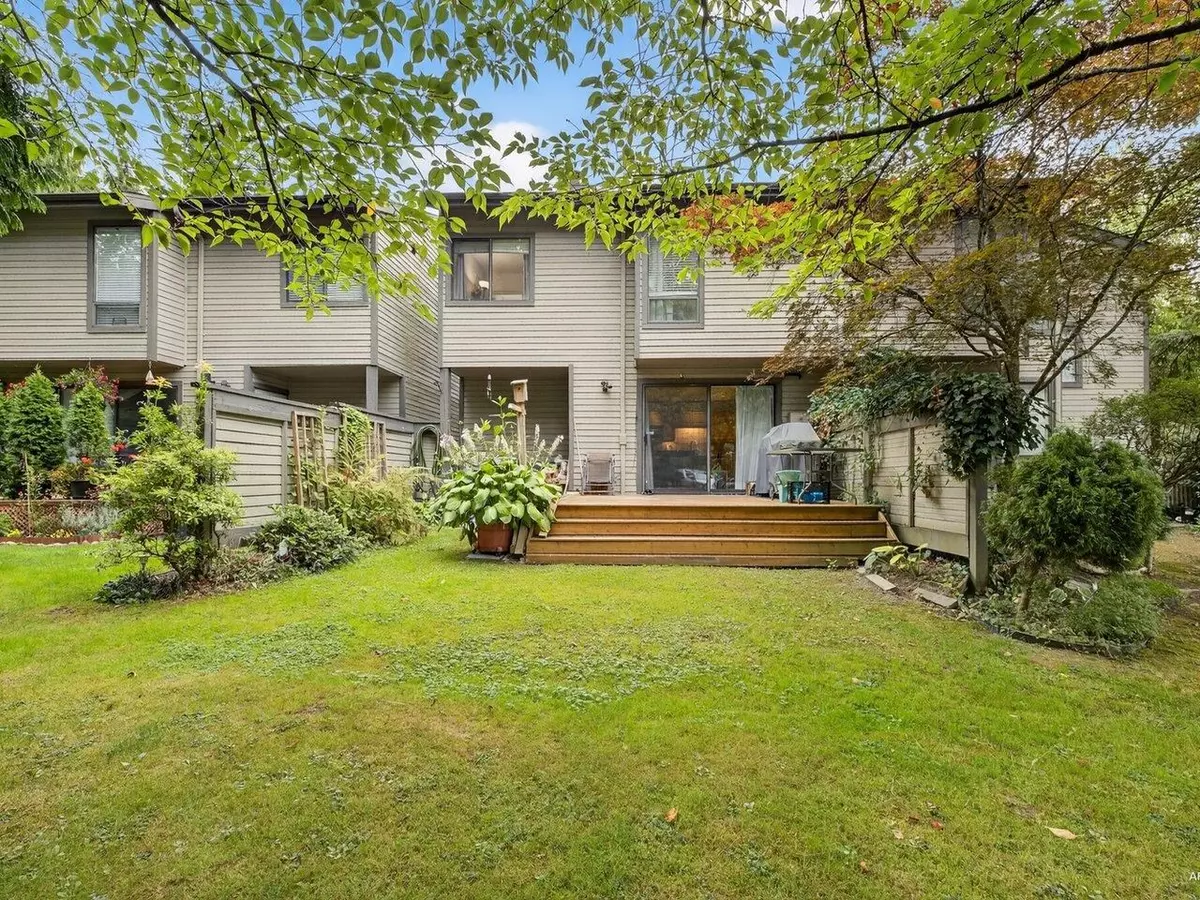 Burnaby, BC V5E 4B7,5805 Mayview CIR