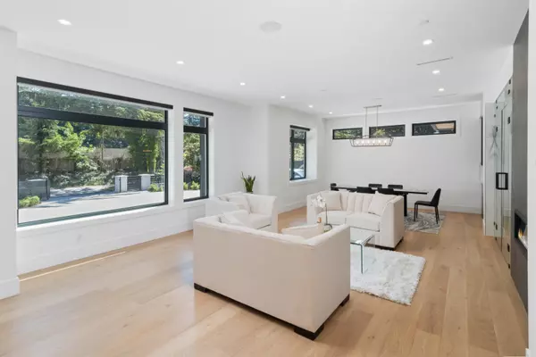 West Vancouver, BC V7S 1H4,565 Mathers AVE