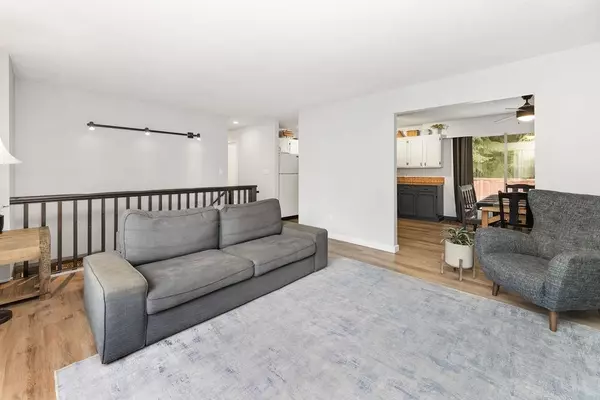 Gibsons, BC V0N 1V4,1020 Fircrest RD