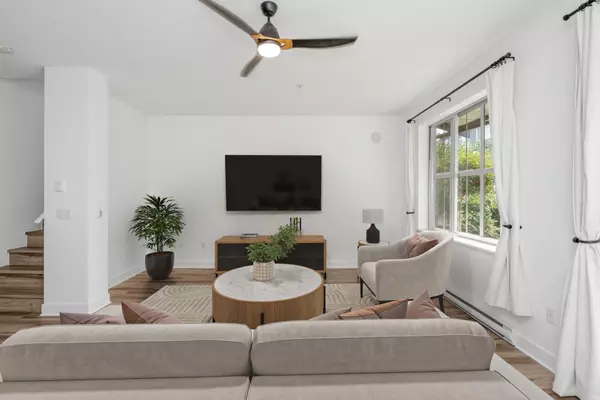 Langley, BC V1M 0B9,9525 204 ST #29