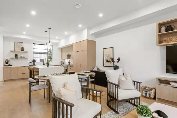 Langley, BC V2S 1S1,19774 76 AVE