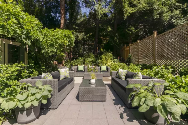 West Vancouver, BC V7W 3A4,5797 Westport RD