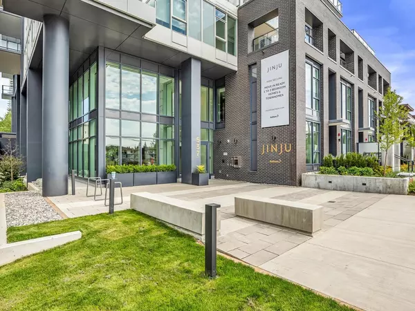 Coquitlam, BC V3J 0S4,537 Cottonwood AVE #2410