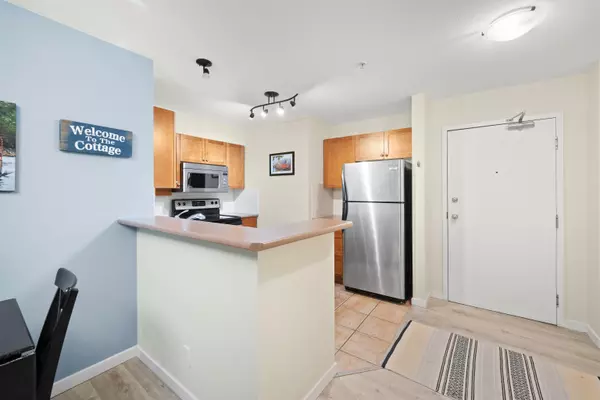 New Westminster, BC V3L 5V3,18 Smokey Smith PL #214