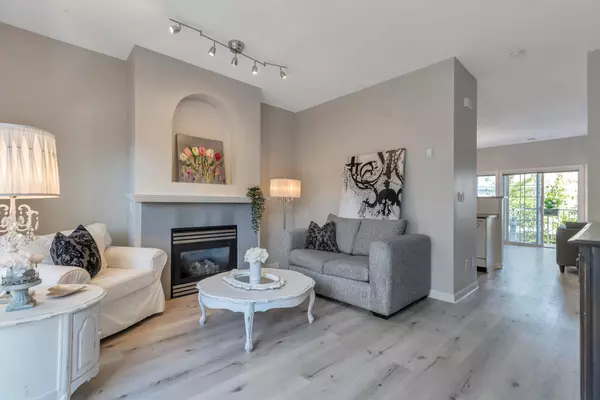 Surrey, BC V3S 9H2,18707 65 AVE #16