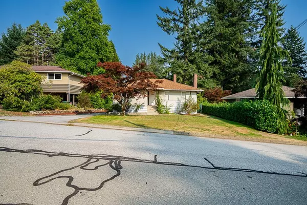 North Vancouver, BC V7H 1X3,1302 Lennox ST