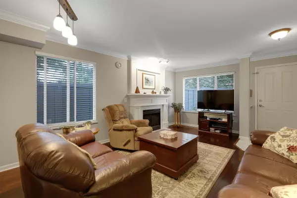 Surrey, BC V3S 8Y2,18883 65 AVE #40