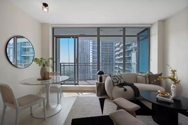 Surrey, BC V3T 0R2,13318 104 AVE #2106