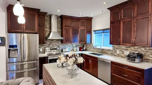 Anmore, BC V3H 5B4,122 Blackberry DR