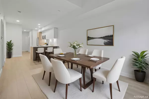 Burnaby, BC V5B 1R2,5535 Hastings ST #410