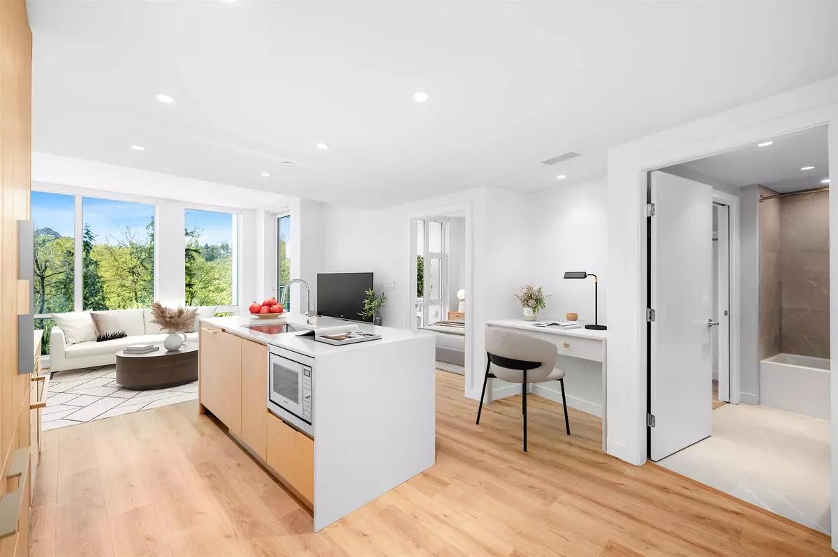 North Vancouver, BC V7J 0E6,1500 Fern ST #618