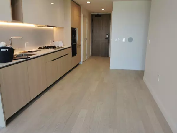 Richmond, BC V7C 0E8,6833 Pearson WAY #905