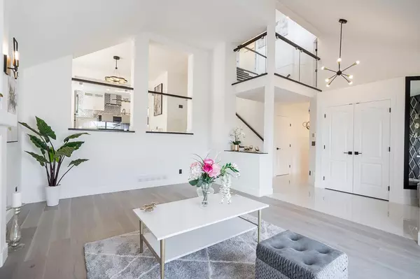 Coquitlam, BC V3E 2T8,2637 Sandstone CRES