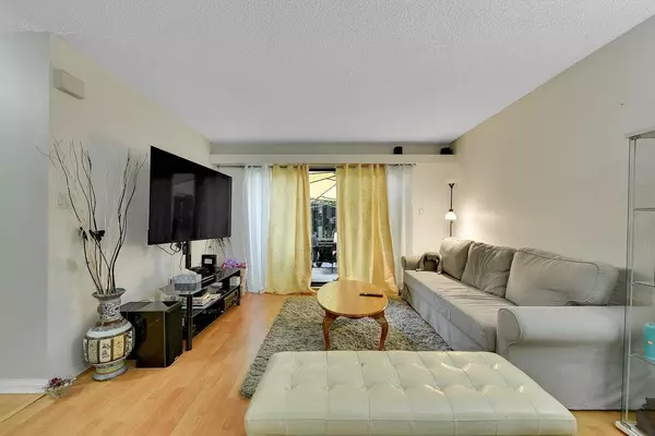 New Westminster, BC V3L 5L5,365 Ginger DR #17