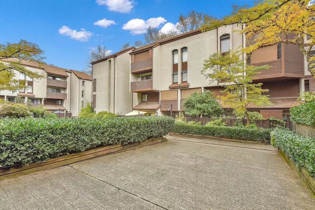 New Westminster, BC V3L 5L5,365 Ginger DR #17