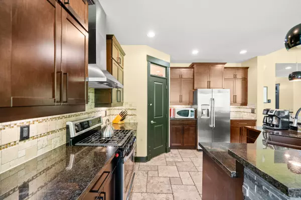 Abbotsford, BC V3G 2L5,2518 Whatcom RD