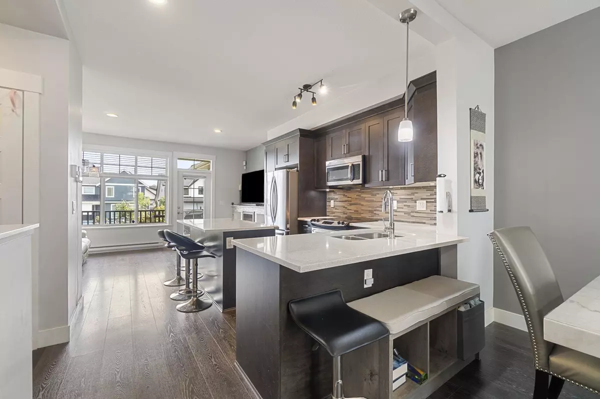 Surrey, BC V4N 6L7,19525 73 AVE #104