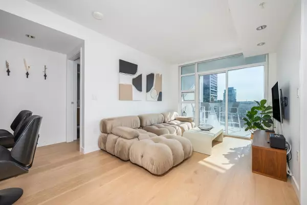 Vancouver, BC V6Z 0G7,1289 Hornby ST #1212