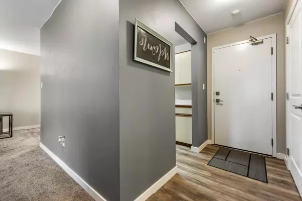 Abbotsford, BC V2S 3K1,2750 Fuller ST #305