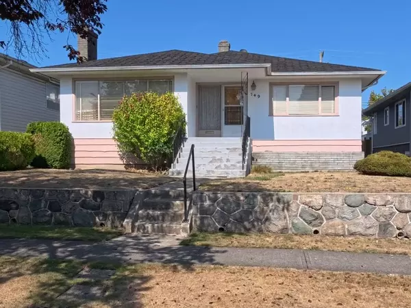 Vancouver, BC V6P 2A1,749 W 60th AVE