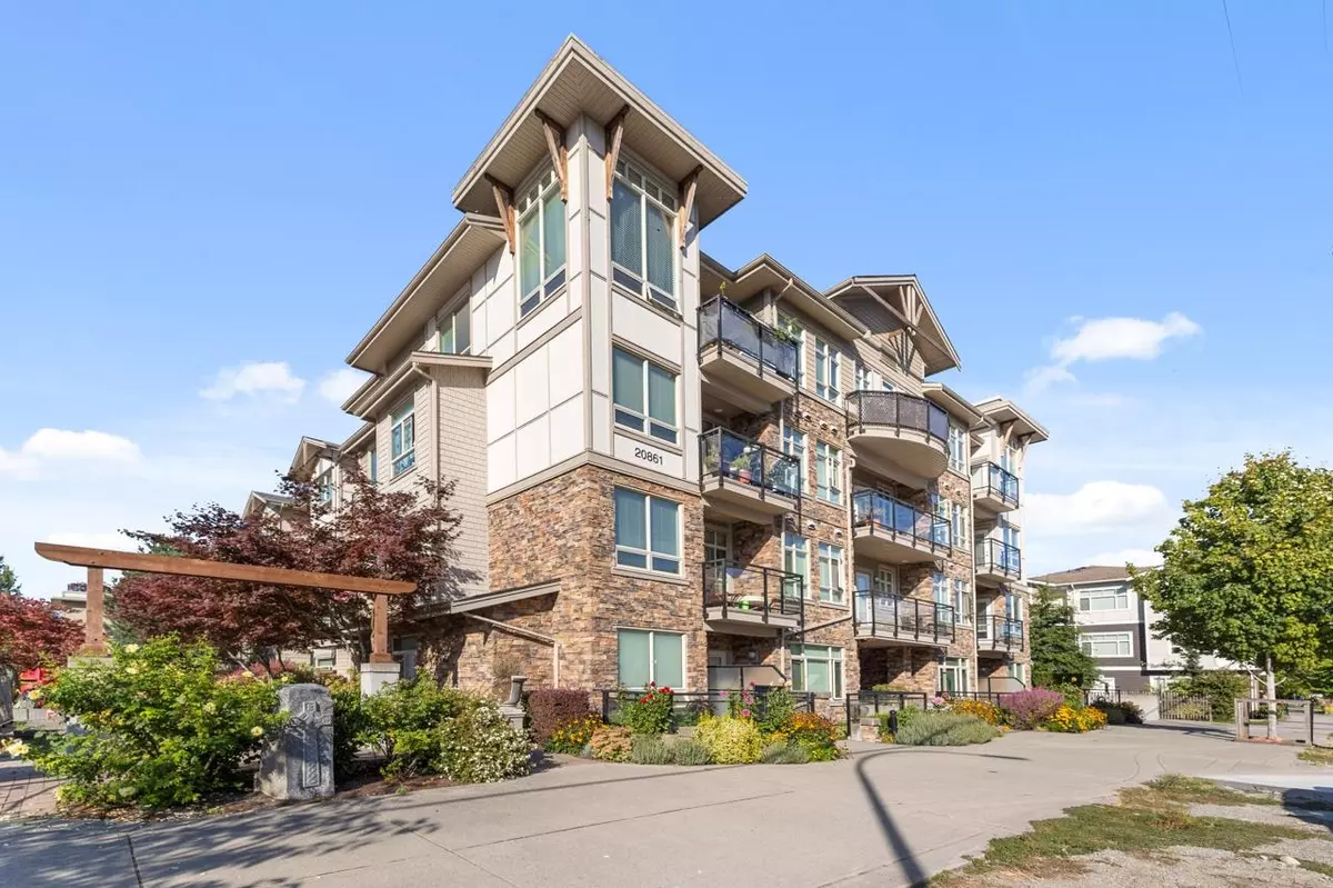 Langley, BC V2Y 0M8,20861 83 AVE #301